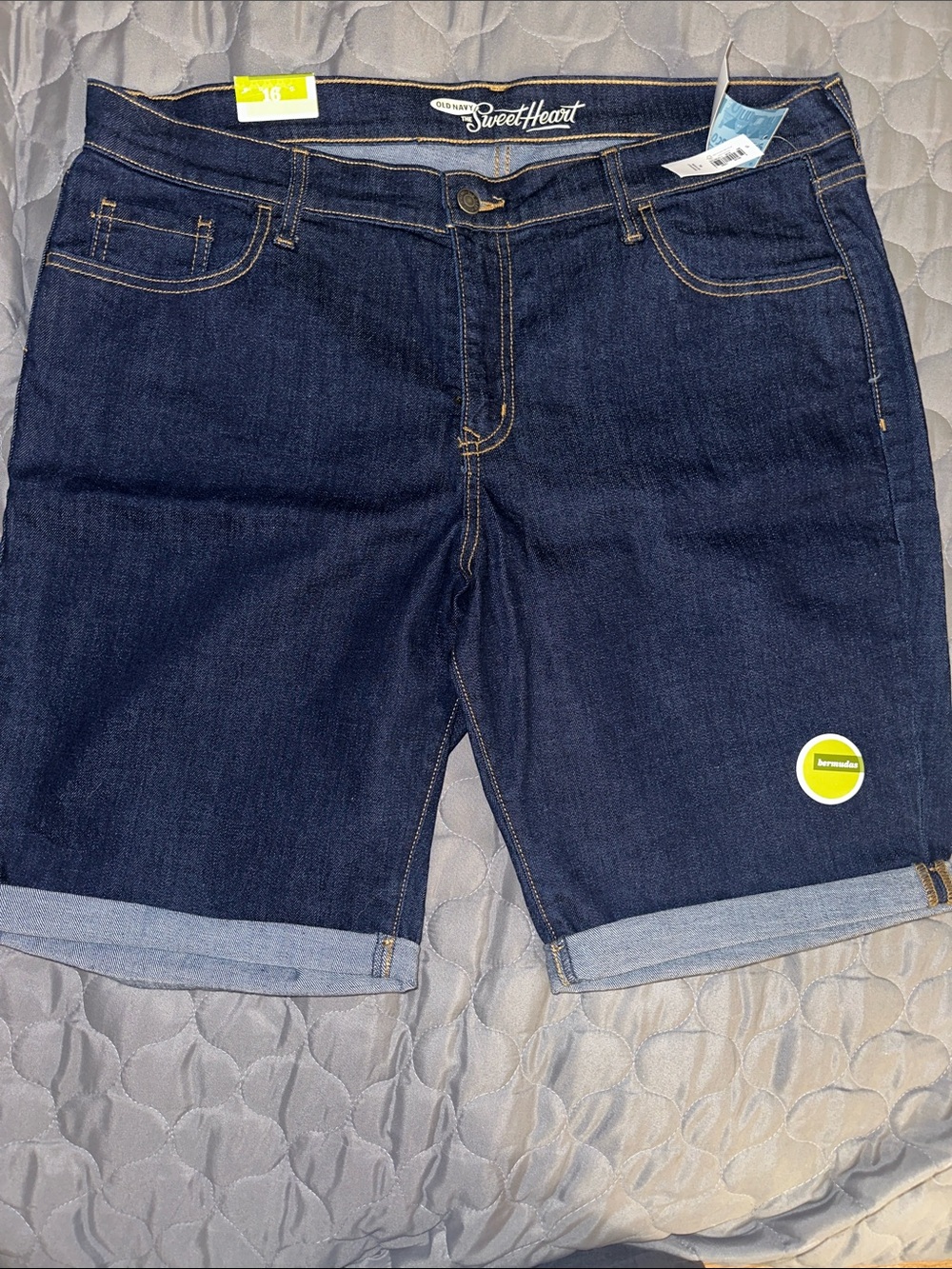 Old Navy “The Sweetheart “Bermuda Shorts with Cuffed Hem
